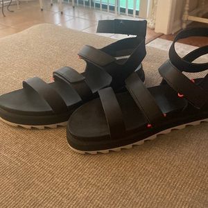 Women’s Size 10 Sorel Gladiator Sandal Black Leather Adjustable Straps